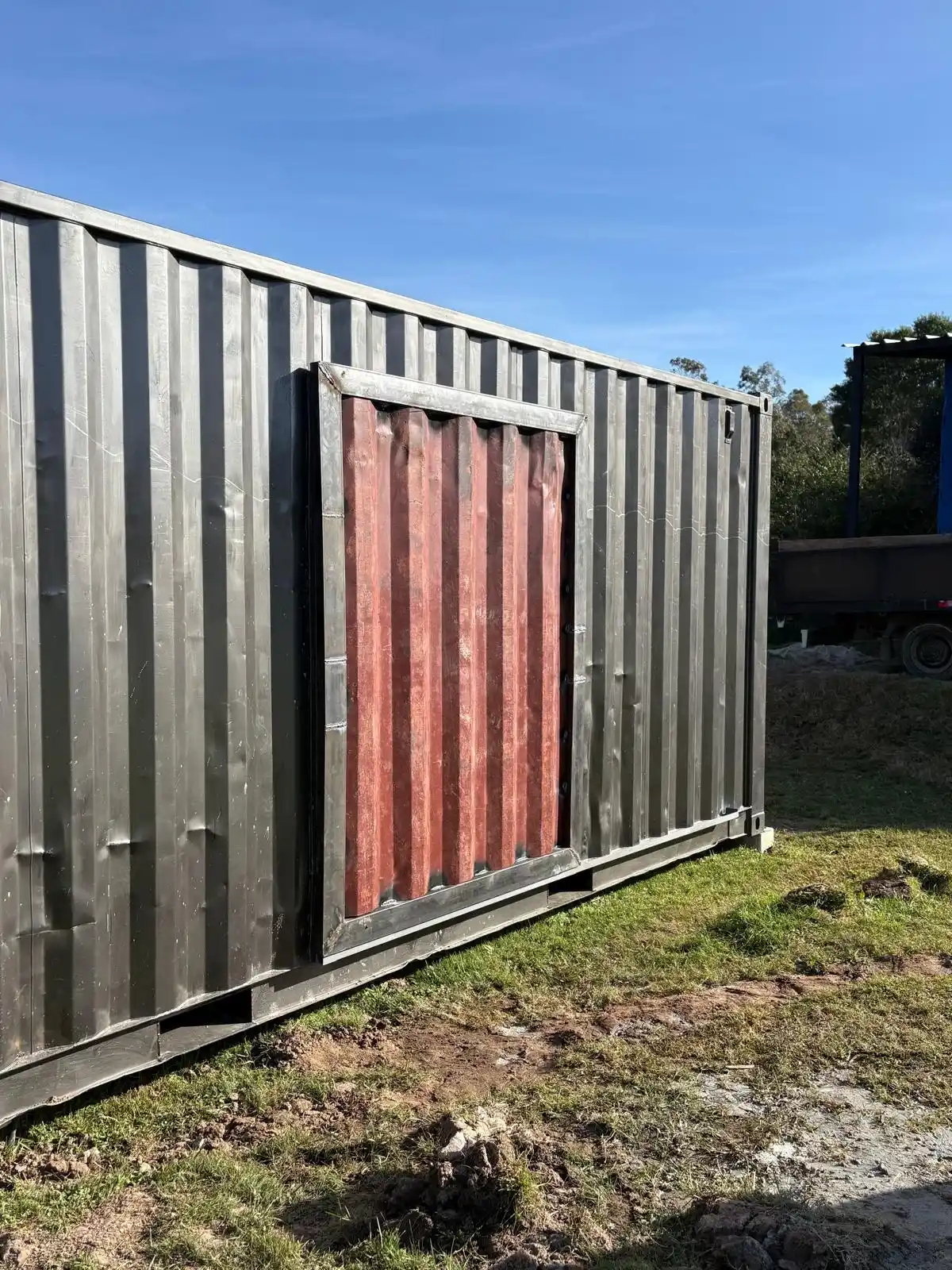 Puerta de hierro terminada